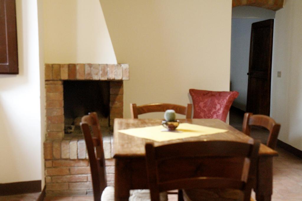 Agriturismo Castello Saltemnano Buonconvento Eksteriør billede
