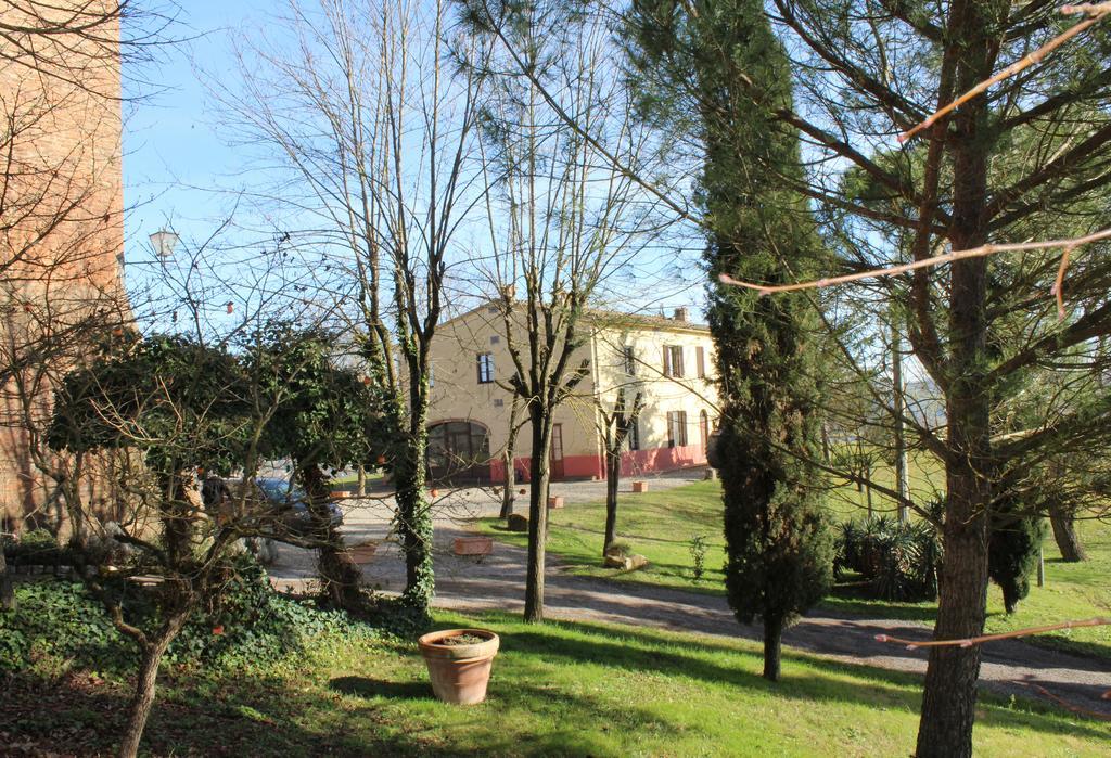Agriturismo Castello Saltemnano Buonconvento Eksteriør billede